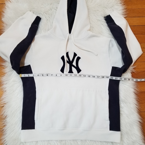 COPY - Majestic YANKEES Sweater Hoodie Color White With Navy Blue SIZE M... - Picture 13 of 17